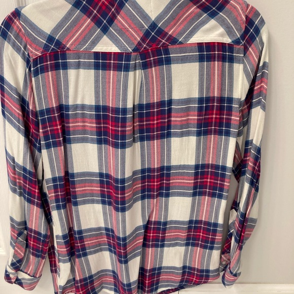 Rails button down shirt. In good condition! - Picture 3 of 3